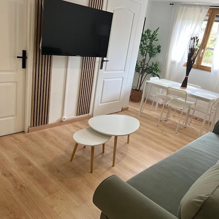 Appartement Pres De Paris, Disney & Cdg Tremblay-en-France Buitenkant foto